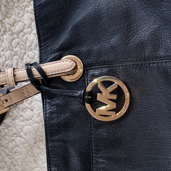 MK JET SET LARGE LEATHER TOTE/PURSE/BAG - Picture 2 of 11